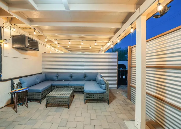 3Br 2Ba Home W Jacuzzi Near Reid Park & Zoo Unit A Tucson