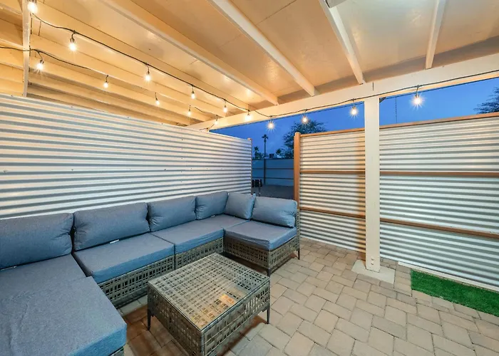 Holiday home 3Br 2Ba Home W Jacuzzi Near Reid Park & Zoo Unit A Tucson